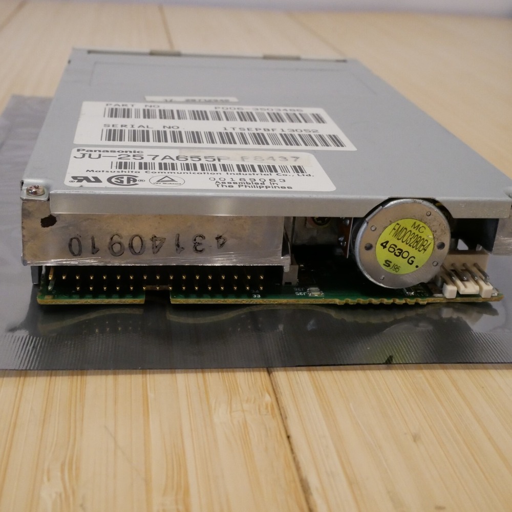 Panasonic JU-257A655P 1.44MB Floppy Disk Drive 3.5 inch Internal FDD Tested - 09 - Picture 5 of 8
